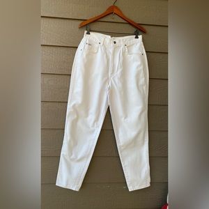 Vintage 80’s CHIC brand high-waisted white denim jeans women’s size 14